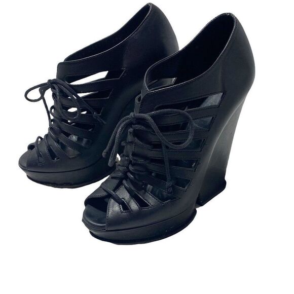 YVES Saint Laurent - Black Leather Hortense 105 Lace-Up Wedges - Picture 2 of 10
